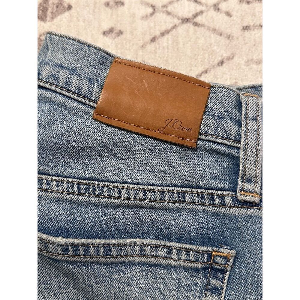 J.Crew Women's Boyfriend Jeans Medium Wash Blue Size 23 slim Fit - Picture 4 of 5